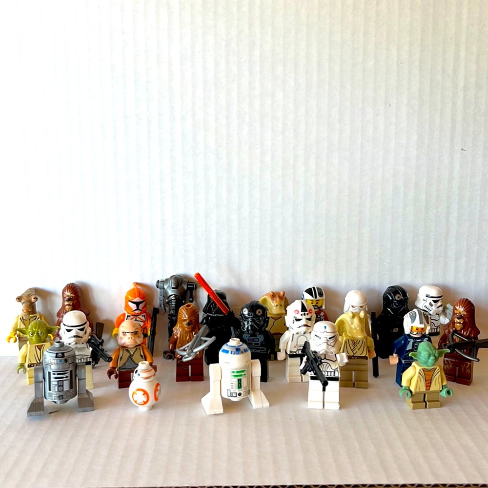 24 Star Wars Lego Minifigure Set
